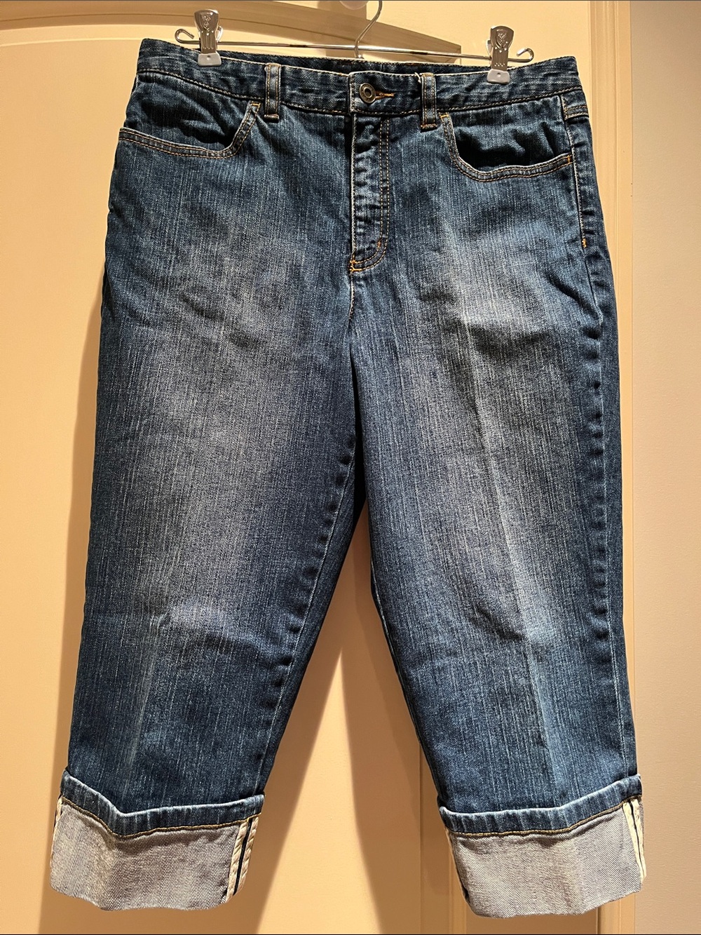 Talbots Cuffed Midwash Denim Stretch Capris Size 8 Petite
